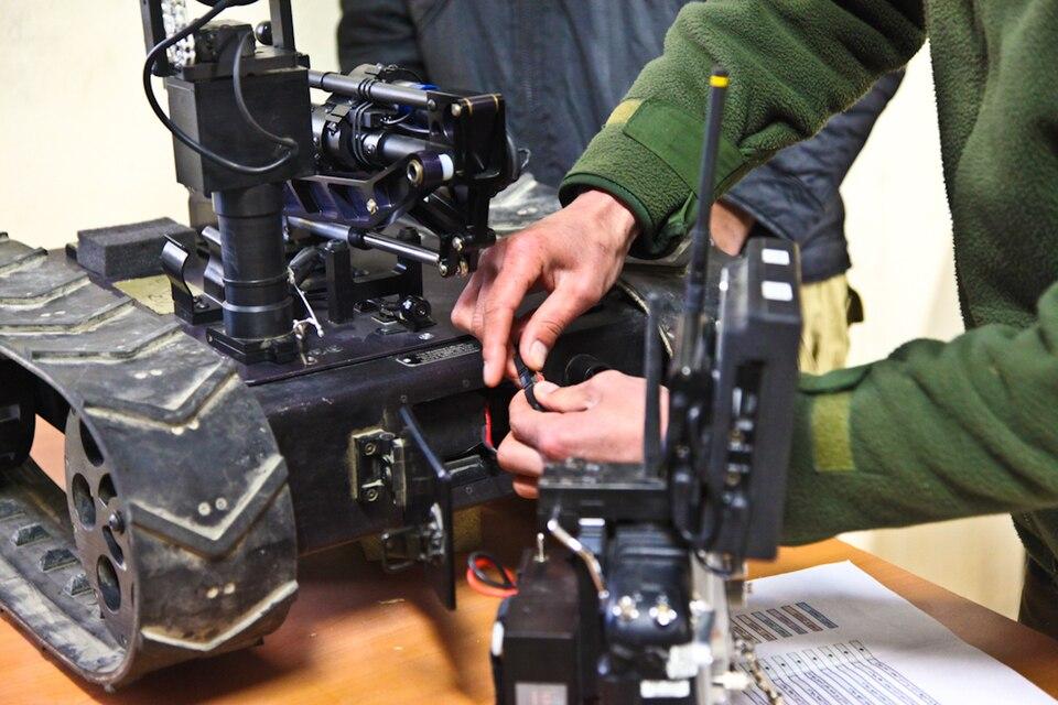 Robots Learn to Fix What They Don’t Fully Understand